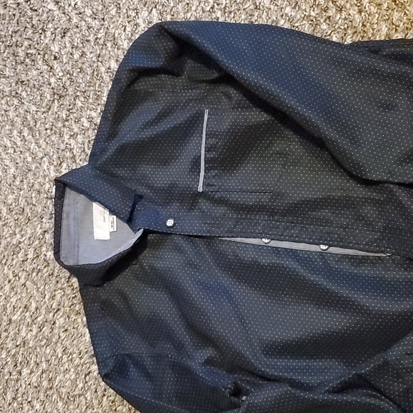 Craft + Flow boy shirt 10/12 boy - Picture 2 of 4